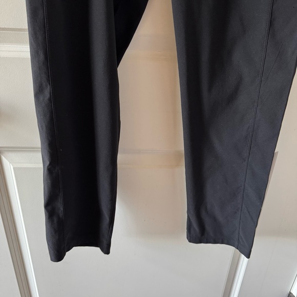 Mountain Hardware outdoor pants - Picture 4 of 12